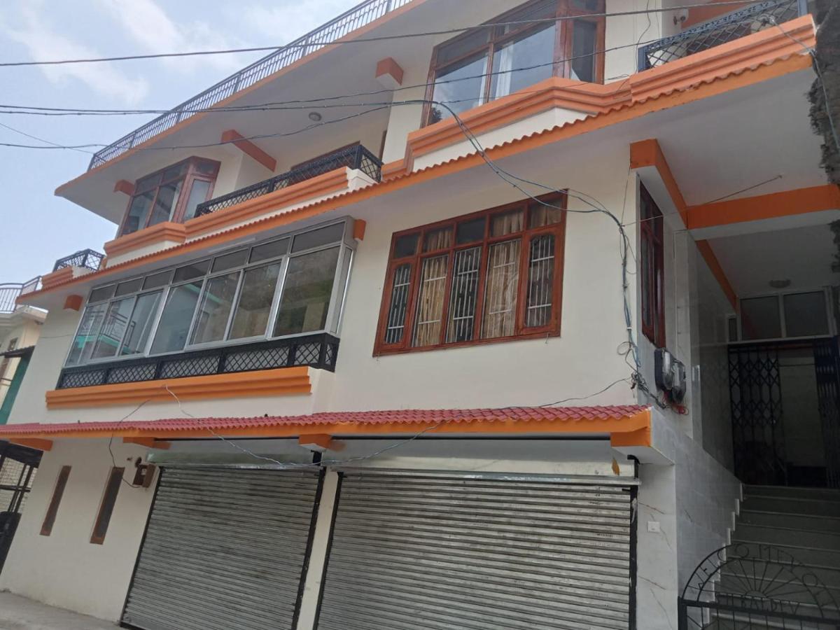 Sharma Apartment Jutogh Kültér fotó